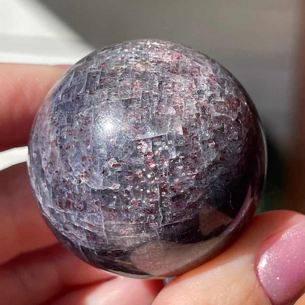Iolite Sphere with Cats Eye flash Pink Confetti